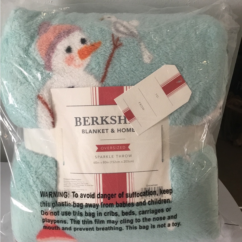 Berkshire Light Blue Snowman Sparkle Throw Blanket